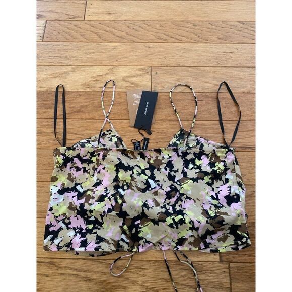 NWT VERO MODA women's dark color splattered Sleeveless ruched crop top size med - Picture 3 of 7